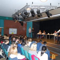 Politischer Schlagabtausch am Gymnasium Oldenfelde